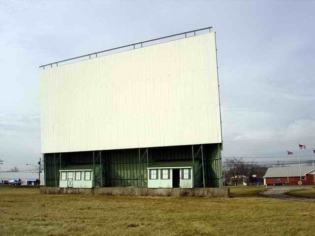 Star Auto Theatre - 2000S Photos (newer photo)